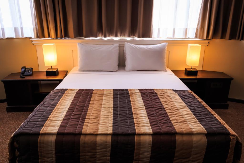 Marques Plaza Hotel Pouso Alegre Room photo