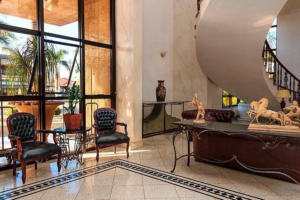 Marques Plaza Hotel Pouso Alegre Exterior photo