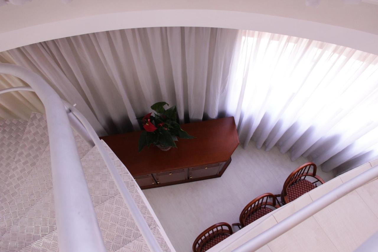 Marques Plaza Hotel Pouso Alegre Exterior photo